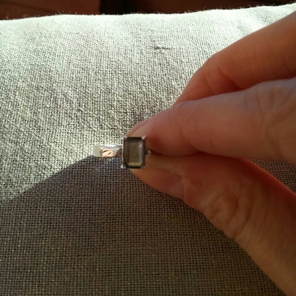 🐰SALE🐰 Handmade Emerald Cut Labradorite Ring - Picture 5 of 5